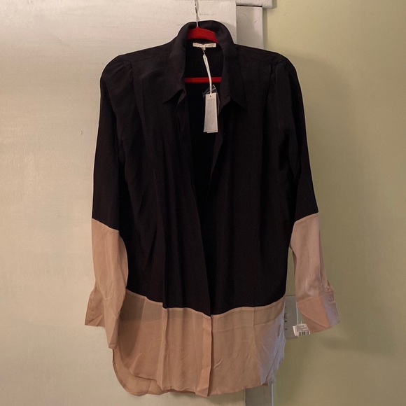 Gold Hawk 💯Silk Gorgeous Button Down Shirt New With Tags
